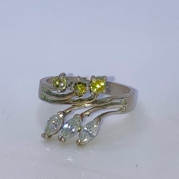 STERLING Silver w Green & Clear / White Cz Stones Vines Design Sz 8 - Picture 3 of 7